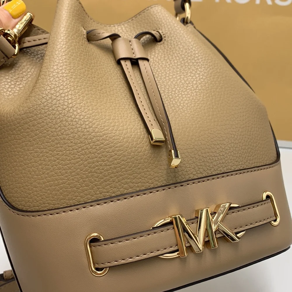MICHAEL KORS REED MEDIUM BELTED BACKED MESSENGER CROSSBODY CAMEL COLOR - Picture 5 of 12